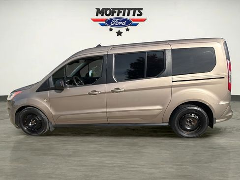 Used 2020 Ford Transit Connect XLT image 8