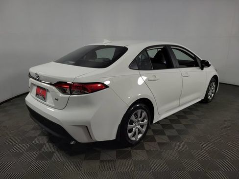 Used 2026 Toyota Corolla LE FWD image 8