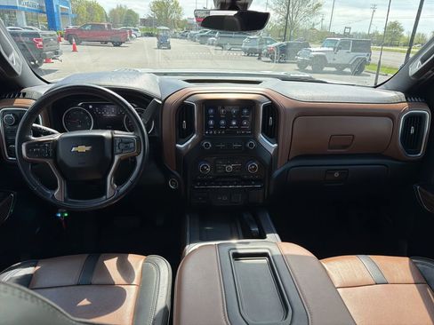 Used 2022 Chevrolet Silverado 2500 High Country AWD/4WD image 5