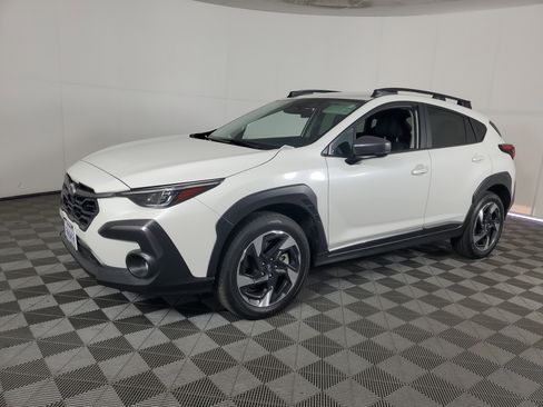 Used 2025 Subaru Crosstrek 2.5i Limited w/ Crosstrek Mirror Package image 8