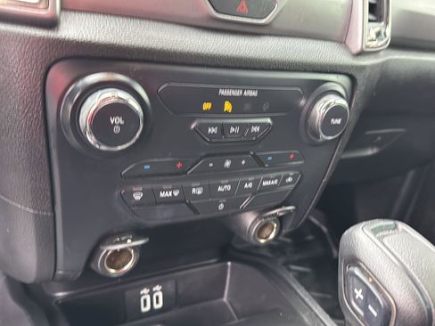 Used 2022 Ford Ranger XLT image 22