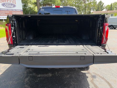 Used 2025 Ford F150 Platinum w/ FX4 Off-Road Package AWD/4WD image 9
