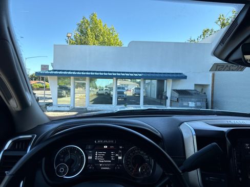 Used 2024 RAM 2500 Laramie w/ Safety Group AWD/4WD image 13