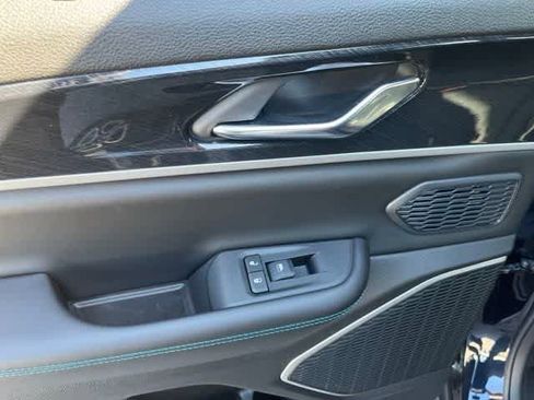 New 2024 Jeep Grand Cherokee Trailhawk w/ Advanced Protech Group II image 26