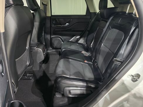 New 2026 Lincoln Corsair Reserve image 37