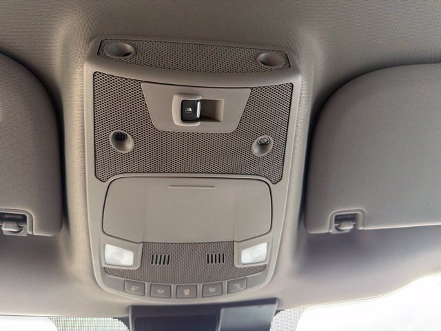 Used 2018 Ford F150 Lariat w/ Equipment Group 502A Luxury AWD/4WD image 32
