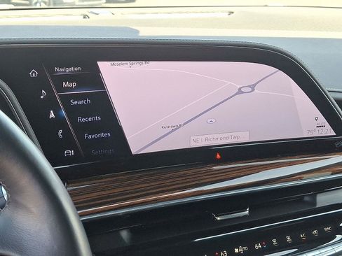 Used 2022 Cadillac Escalade Premium Luxury image 48