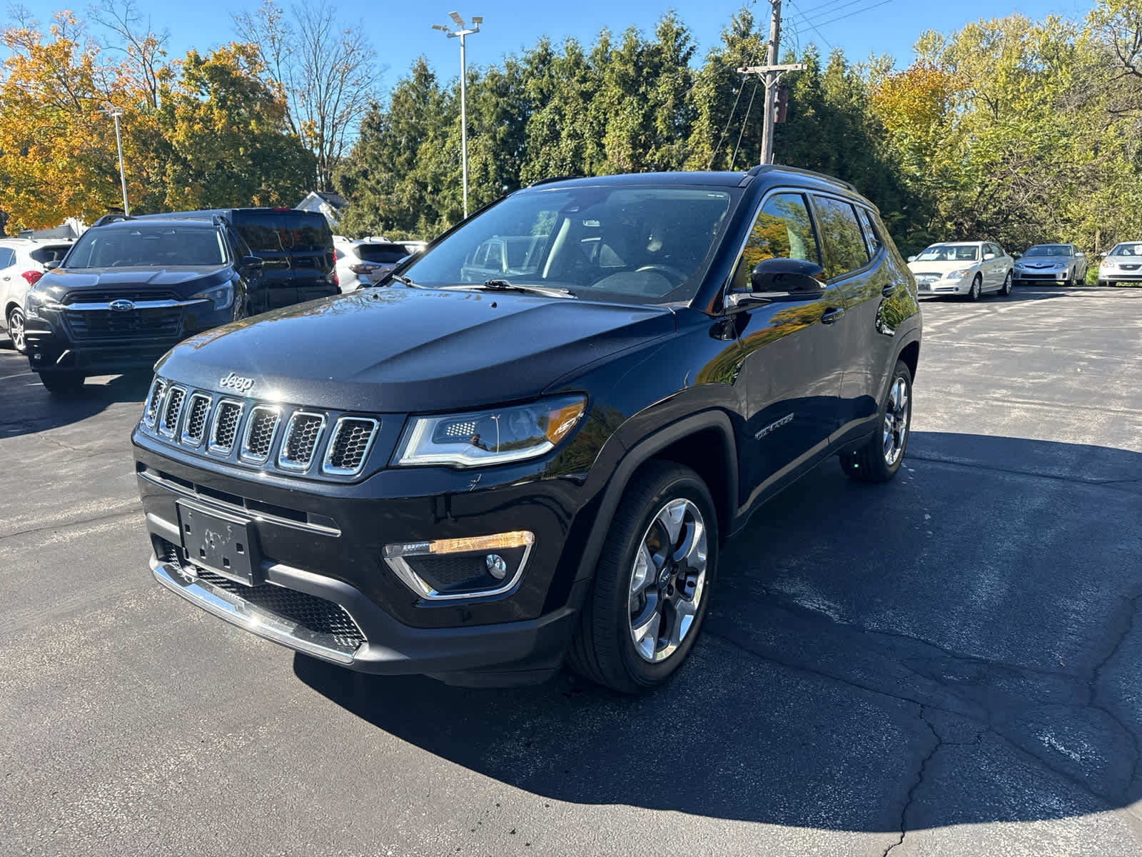 Used 2018 Jeep Compass Limited AWD/4WD image 7