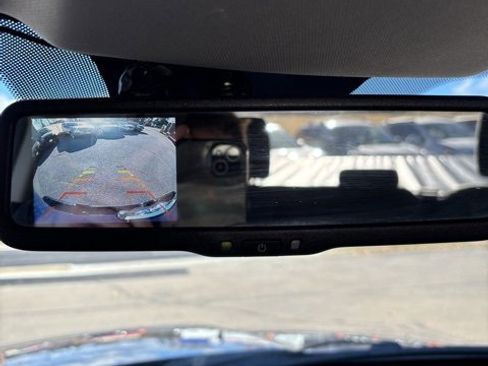 Used 2015 RAM 1500 Express image 22