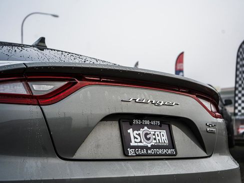 Used 2020 Kia Stinger GT2 image 12