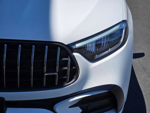 Used 2025 Mercedes-Benz GLC 43 AMG 4MATIC image 13