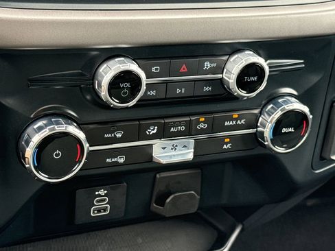 Used 2025 Ford F150 XLT w/ Equipment Group 301A Standard AWD/4WD image 21