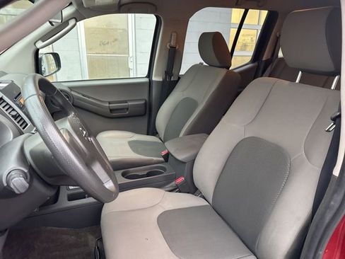 Used 2011 Nissan Xterra S image 10