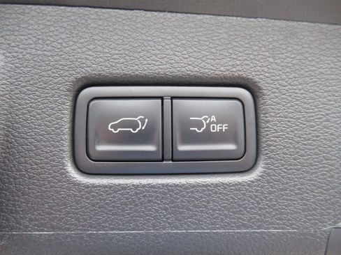 Used 2024 Kia Telluride EX w/ EX Captain's Chair Package FWD image 43