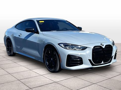 Used 2024 BMW M440i Coupe RWD image 3