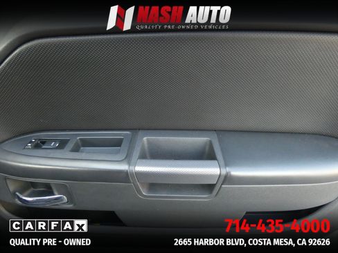 Used 2014 Dodge Challenger R/T RWD image 31
