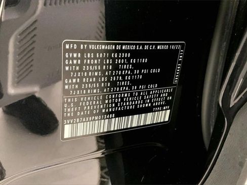 Used 2023 Volkswagen Tiguan SE image 34