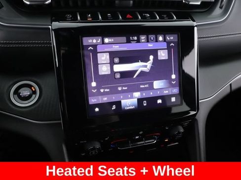 Used 2025 Jeep Grand Cherokee L Laredo AWD/4WD image 4