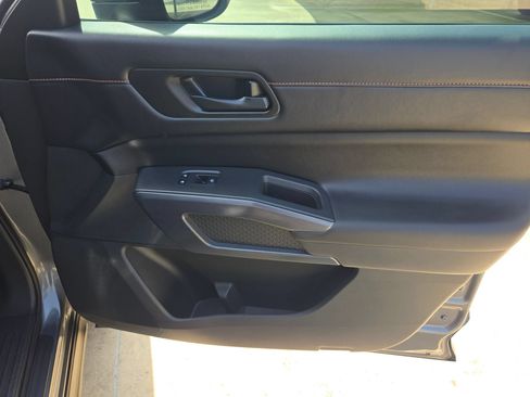 Certified 2025 Nissan Pathfinder Rock Creek AWD/4WD image 29