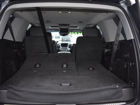 Used 2019 Chevrolet Tahoe LT image 38