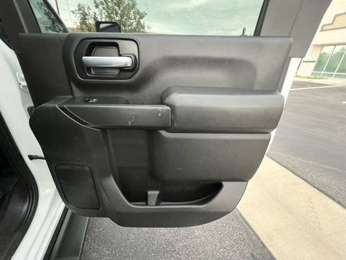 Used 2023 Chevrolet Silverado 2500 W/T w/ Gooseneck/5TH Wheel Package AWD/4WD image 13