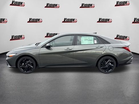New 2026 Hyundai Elantra Sport FWD image 8