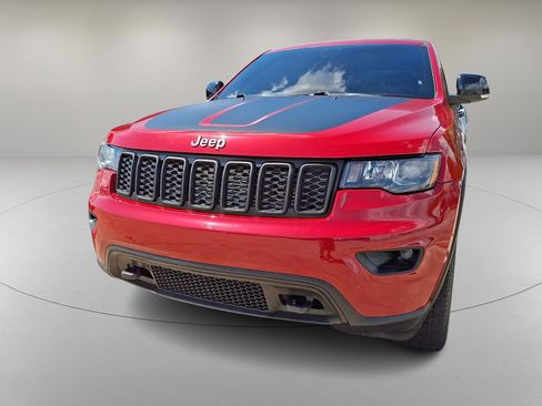 Used 2020 Jeep Grand Cherokee Trailhawk AWD/4WD image 4