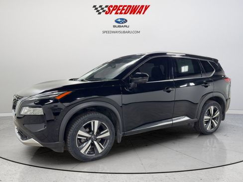 Used 2022 Nissan Rogue Platinum w/ Head-Up Display Package AWD/4WD image 11