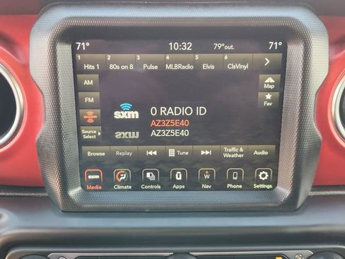 Used 2022 Jeep Wrangler Rubicon image 16