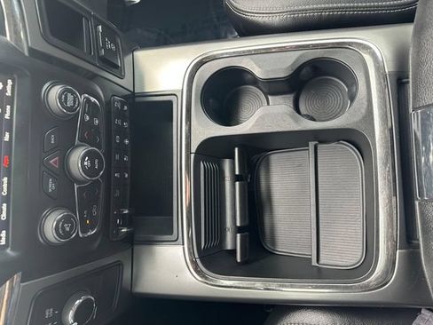 Used 2018 RAM 3500 Laramie w/ Sport Appearance Group AWD/4WD image 18