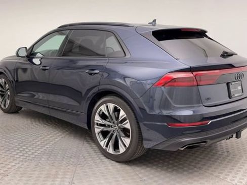 Used 2025 Audi Q8 Premium Plus AWD/4WD image 4