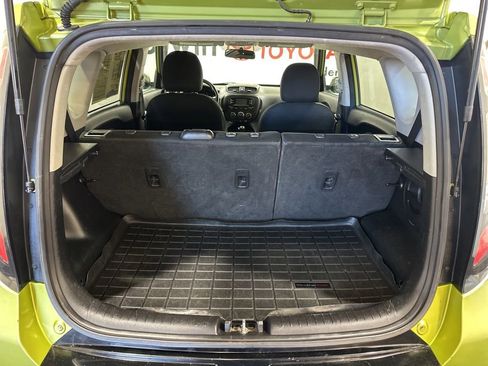 Used 2016 Kia Soul + image 18