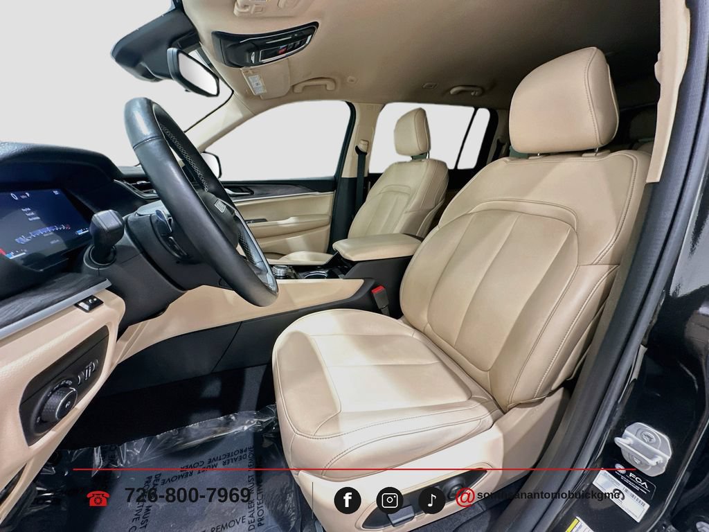 Used 2022 Jeep Grand Cherokee L Limited RWD image 23