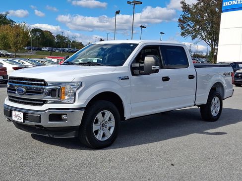 Used 2020 Ford F150 XLT w/ Equipment Group 301A Mid image 3