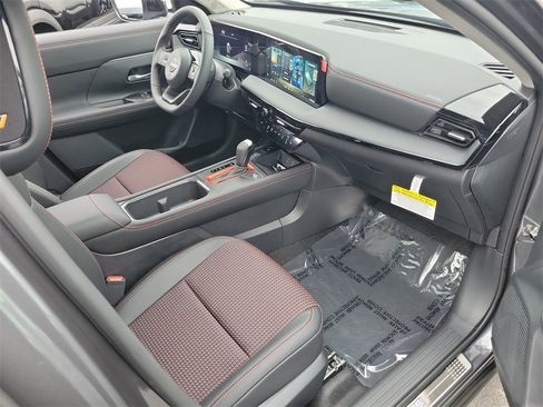 New 2026 Nissan Kicks SR w/ SR Premium Package image 12