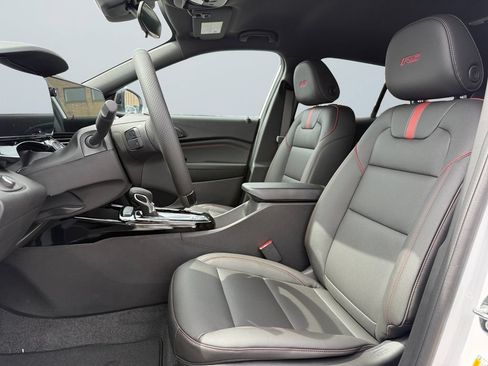 New 2026 Chevrolet Trax RS w/ Driver Confidence Package FWD image 9