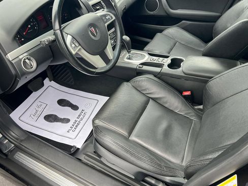 Used 2009 Pontiac G8 4dr Sdn w/ Premium Package image 10