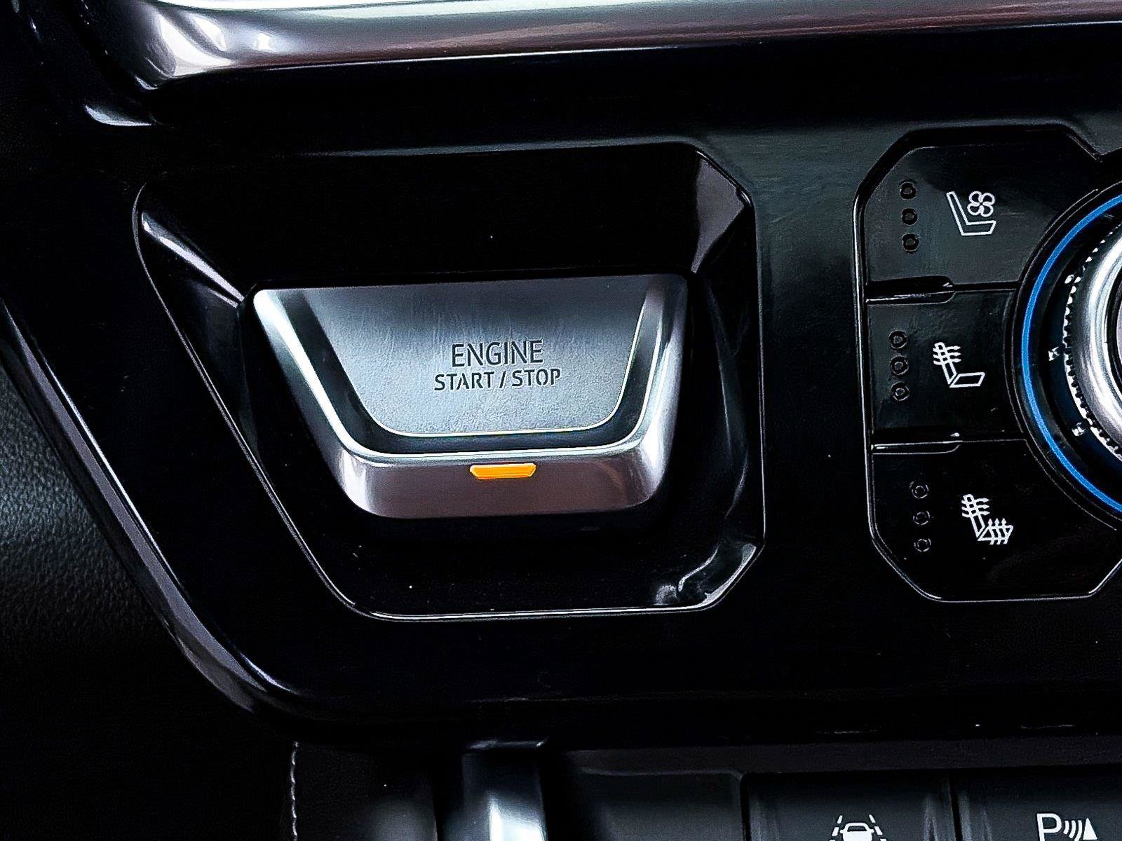 Used 2023 GMC Sierra 1500 Denali Ultimate AWD/4WD image 30