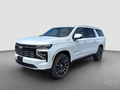 New 2026 Chevrolet Suburban High Country AWD/4WD image 1