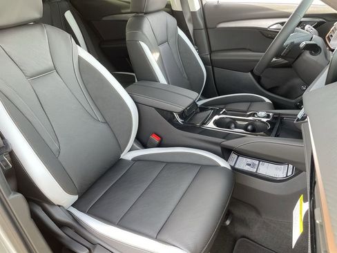 New 2026 Buick Envision Sport Touring image 29