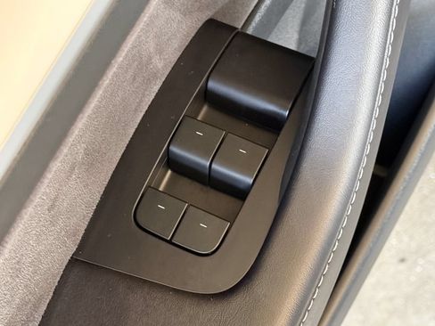 Used 2023 Tesla Model 3 Standard Range RWD image 27