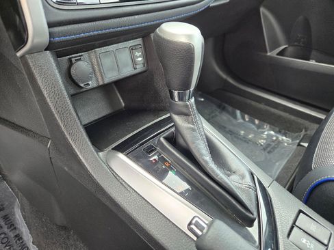 Used 2019 Toyota Corolla SE FWD image 16