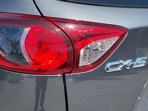 Used 2016 MAZDA CX-5 Touring image 34