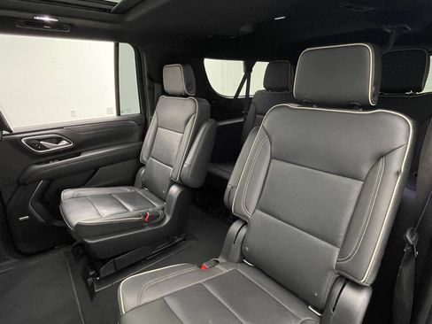 Used 2021 GMC Yukon XL SLT w/ SLT Premium Package AWD/4WD image 53