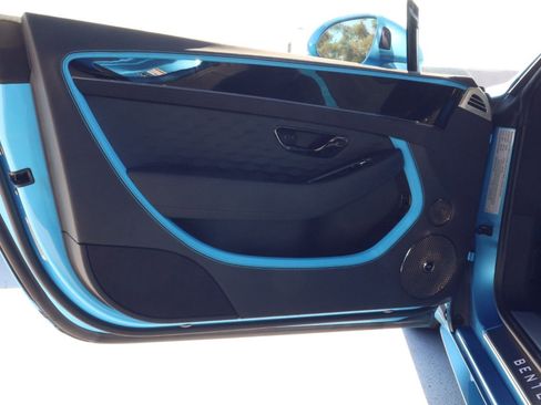 Used 2025 Bentley Continental GT Speed image 14