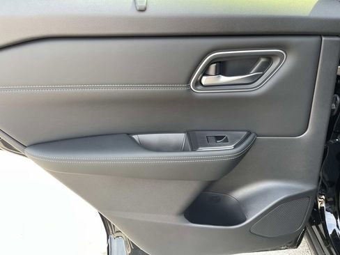 New 2026 Nissan Rogue Platinum AWD/4WD image 20