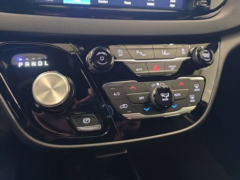 New 2026 Chrysler Voyager LX FWD image 20