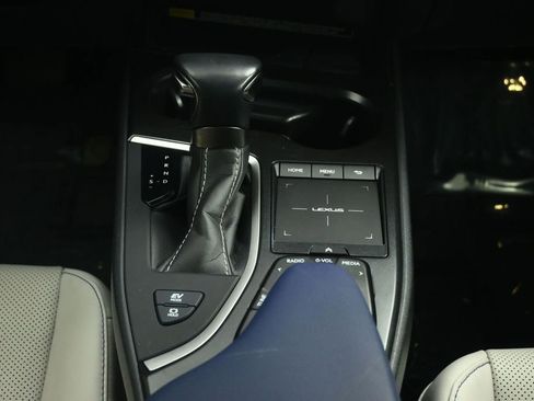 Used 2021 Lexus UX 250h w/ Premium Package AWD/4WD image 44