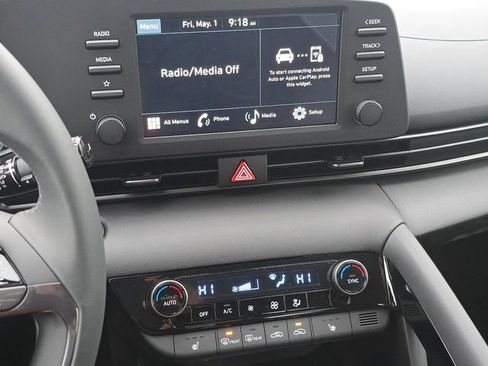 New 2026 Hyundai Elantra SEL Sport Premium FWD image 9