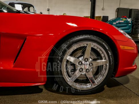 Used 2007 Chevrolet Corvette Coupe image 54